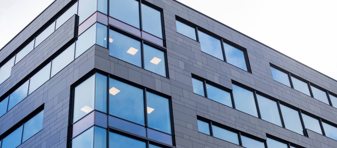 Moderne, effiziente Gebäudetechnik ist der Schlüssel zu nachhaltigen, sicheren und wirtschaftlichen…